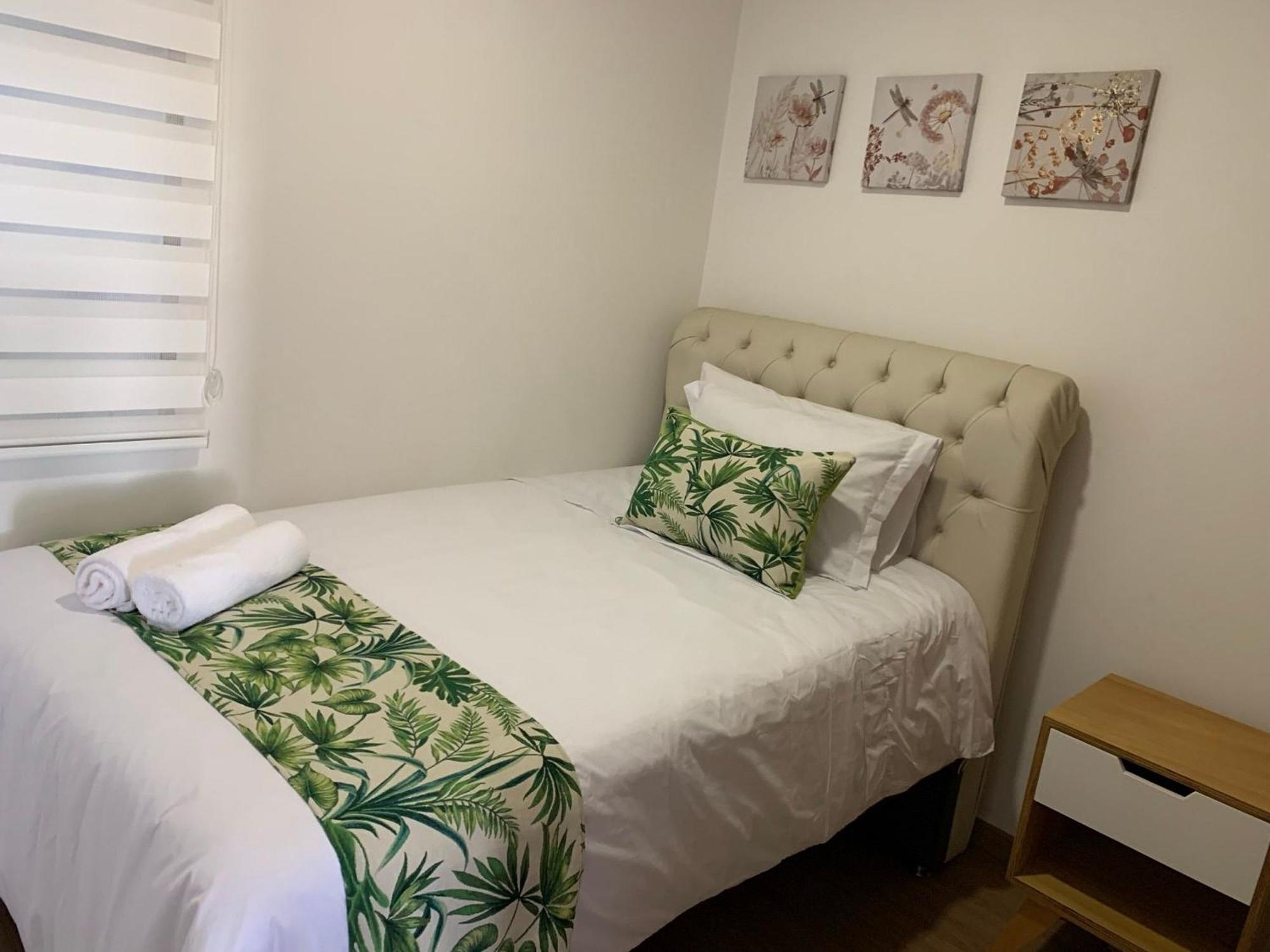 Apartamentos San Jose Vistal Al Lago, Cerca Del Parque. Guatape. 外观 照片
